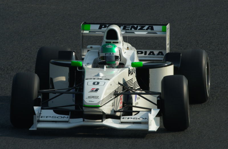フォーミュラ・ニッポン(1999～2002)を走ったマシンたち ～レイナード 