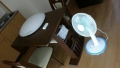 水屋、コンロ(13年製)、LED照明(13年製) 、扇風機(14年製)、4人用食卓セット m2