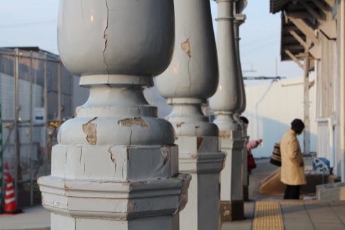 0052：南海 浜寺公園駅舎 造形の美しい列柱