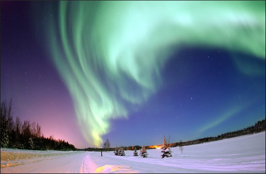 aurora-borealis-69221_640.jpg